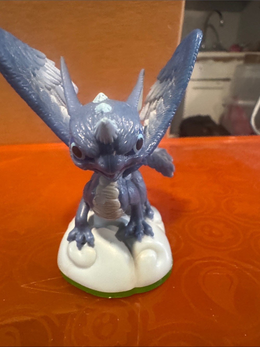 Skylander blue dragon
